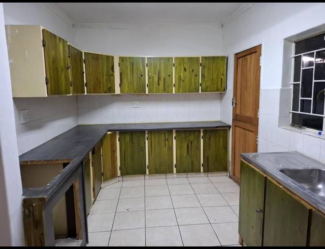 4 BEDROOM HOUSE FOR SALE IN BOOYSENS